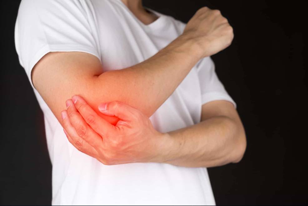 Đau khớp khuỷu tay là bệnh khá phổ biến