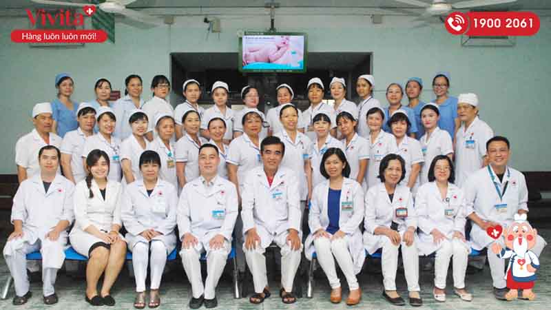 Đội ngũ nhân viên y tế khoa Khám bệnh của bệnh viện