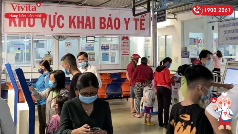 Khu vực khai báo y tế tại bệnh viện