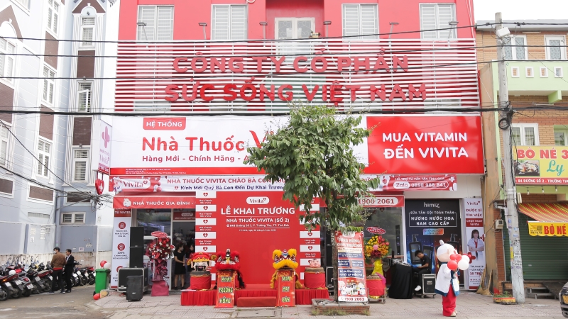 khai trương nhà thuốc vivita số 2